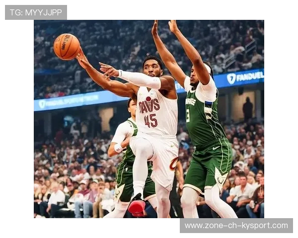 字母哥篮板控制,雄鹿攻防节节攀升